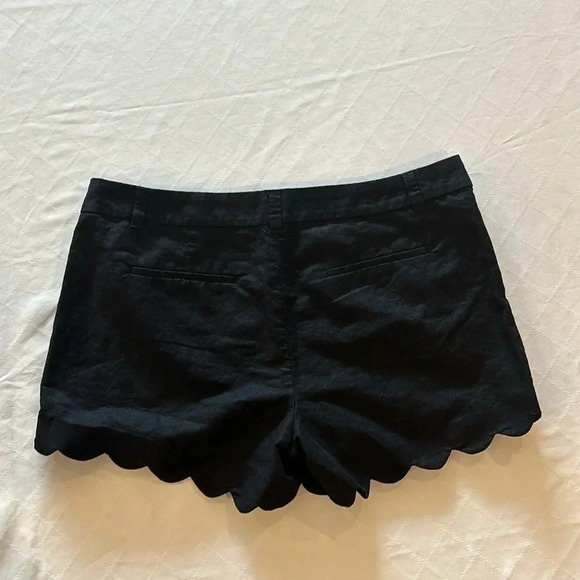J. Crew 4" scalloped linen shorts Black super cute size 14 EUC - Picture 5 of 5
